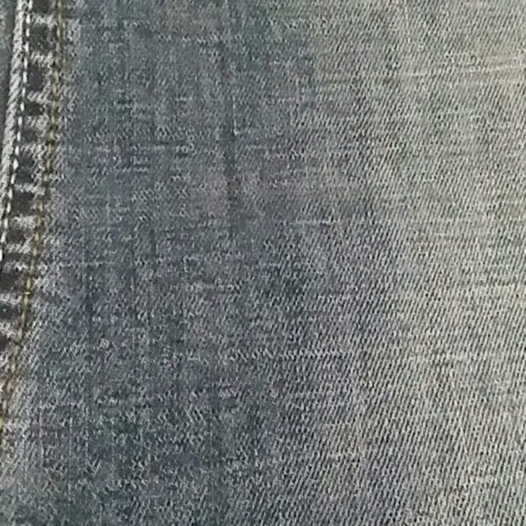 NWT Wrangler jeans relaxed straight leg MED WASH - Picture 3 of 8